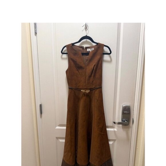 En Saison Eloise Brown faux suede and leather dress - Picture 5 of 8
